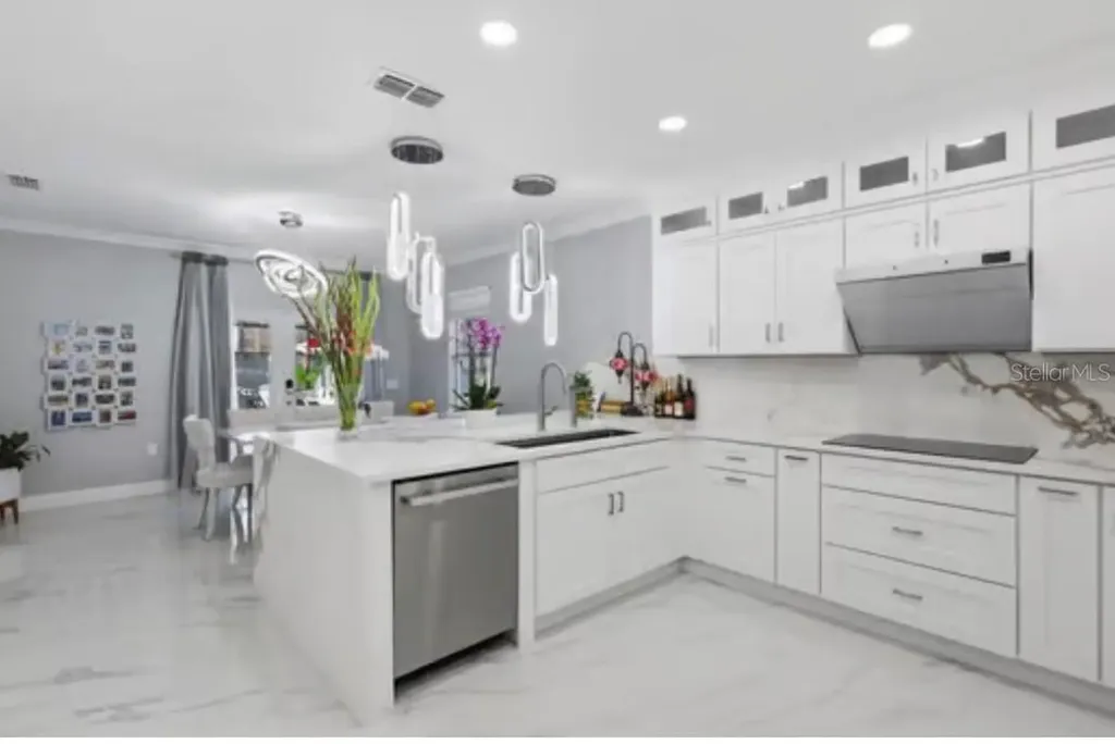 1046 Morris Avenue Orlando FL 32803
