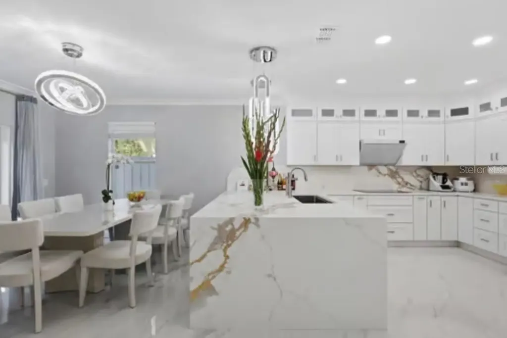 1046 Morris Avenue Orlando FL 32803