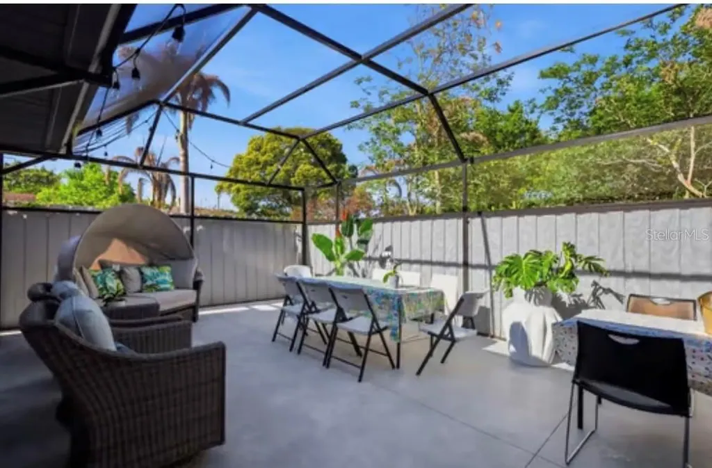 1046 Morris Avenue Orlando FL 32803