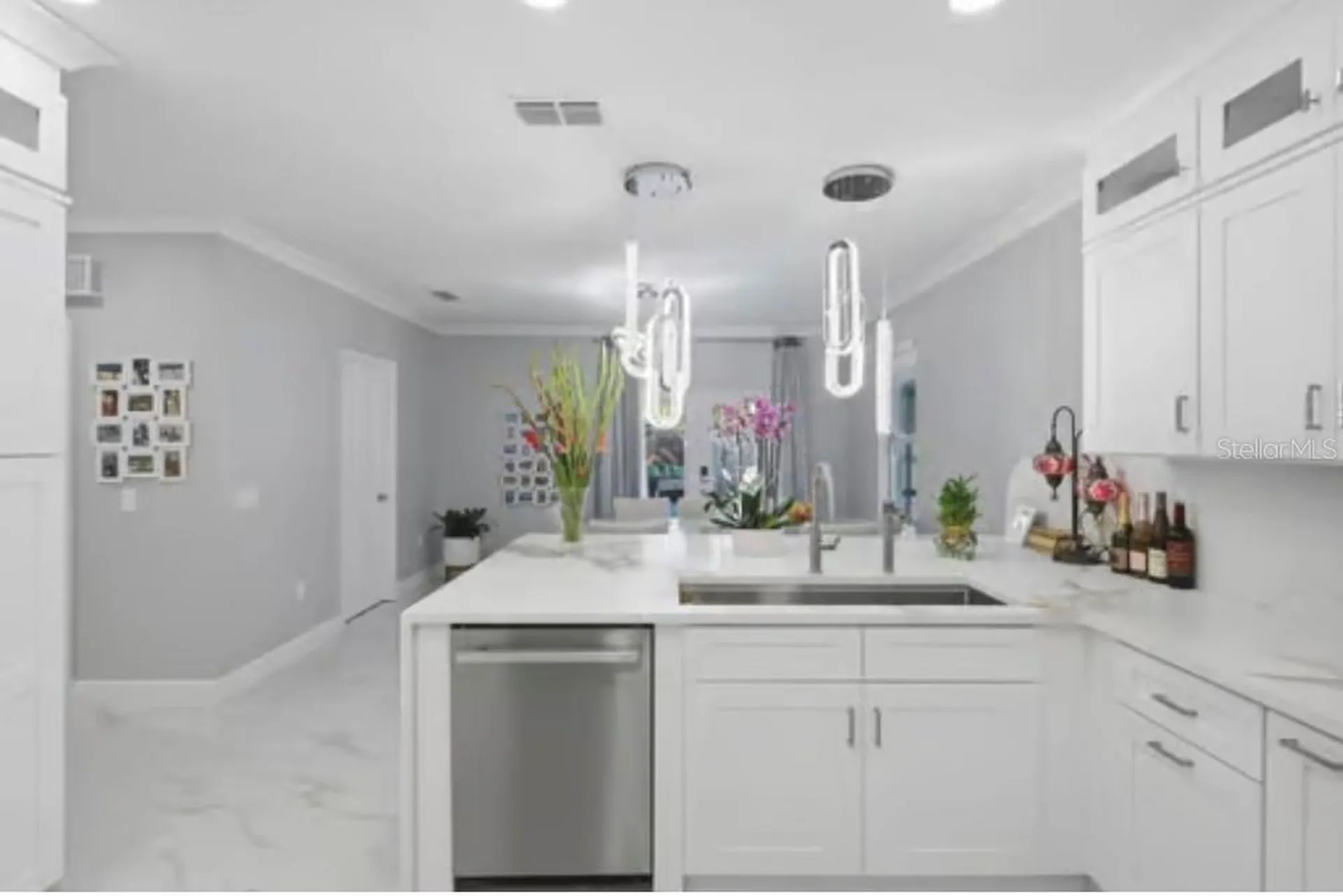 1046 Morris Avenue Orlando FL 32803