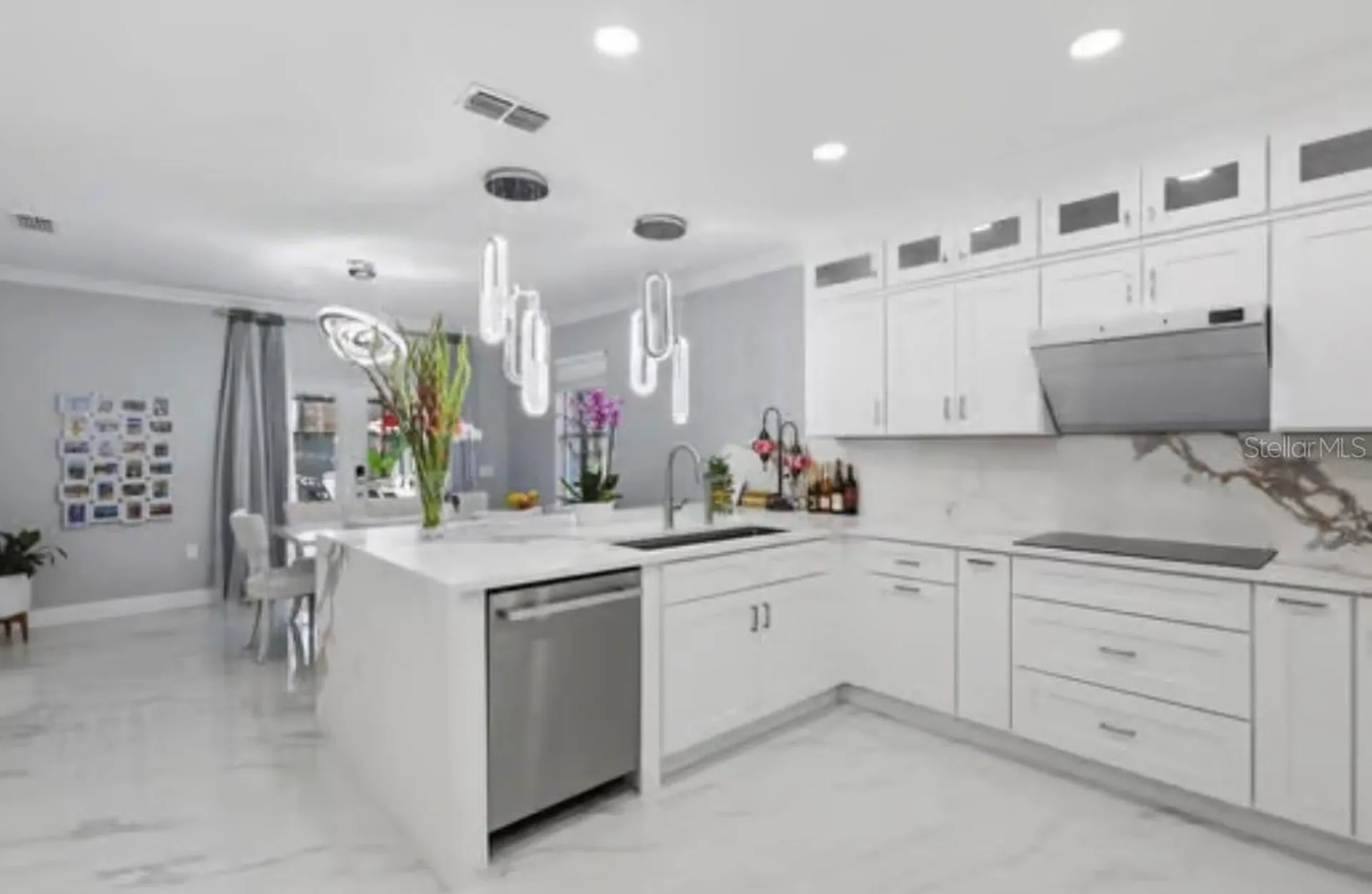 1046 Morris Avenue Orlando FL 32803