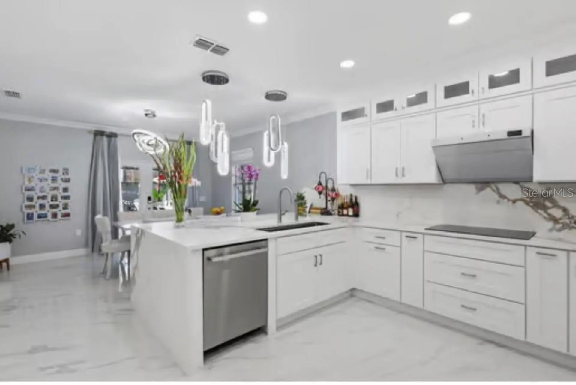 1046 Morris Avenue Orlando FL 32803