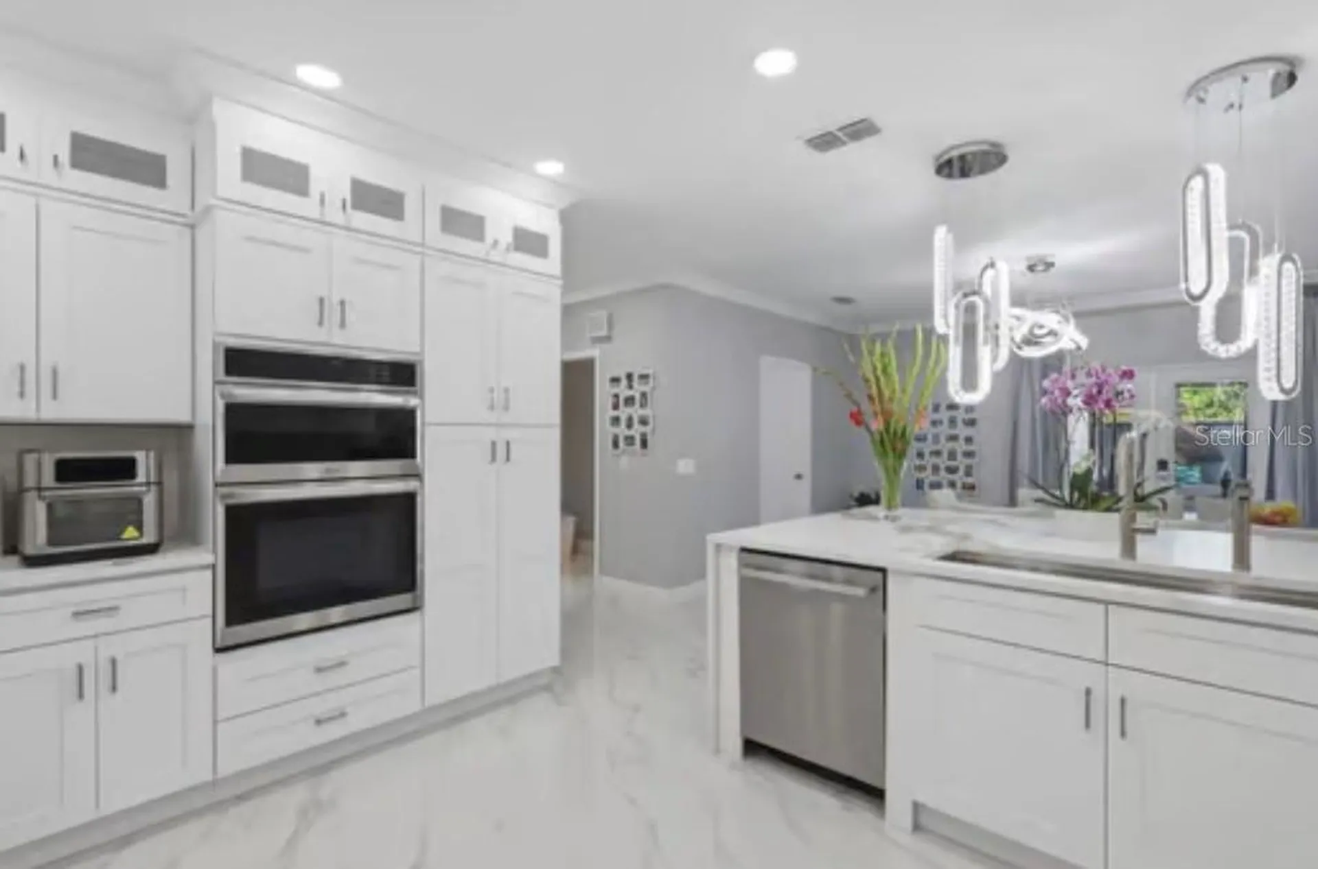 1046 Morris Avenue Orlando FL 32803