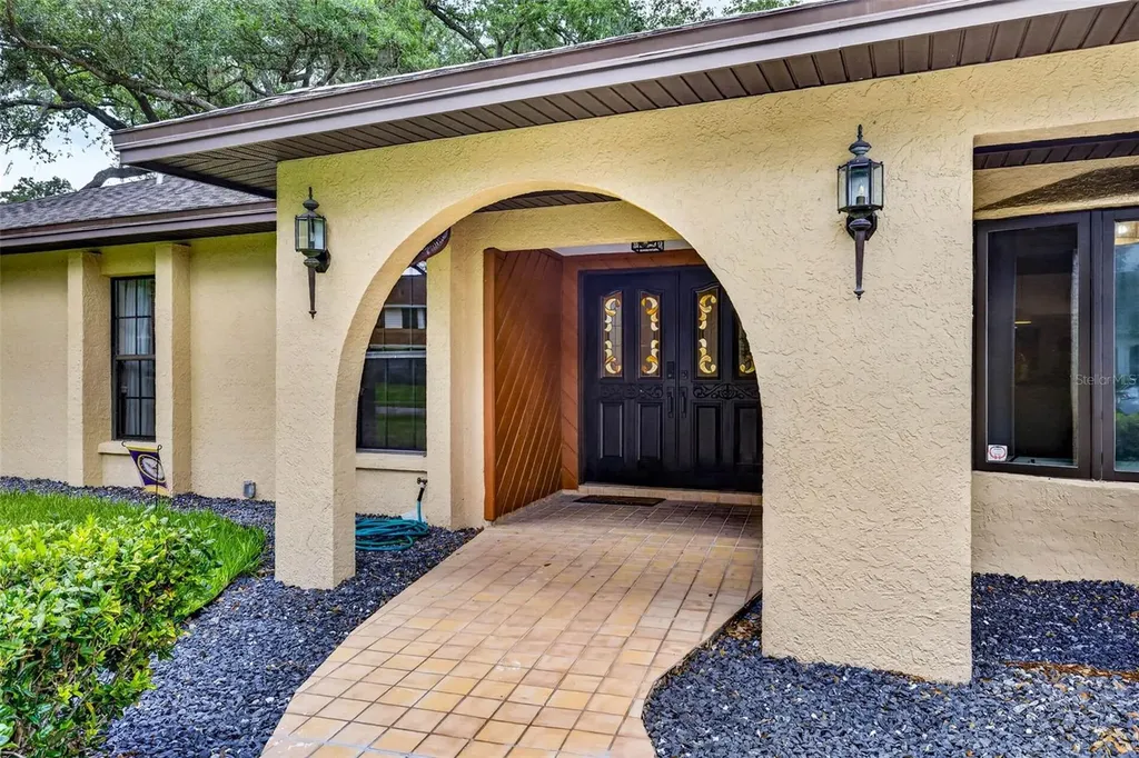 11004 Theresa Arbor Drive Temple Terrace FL 33617