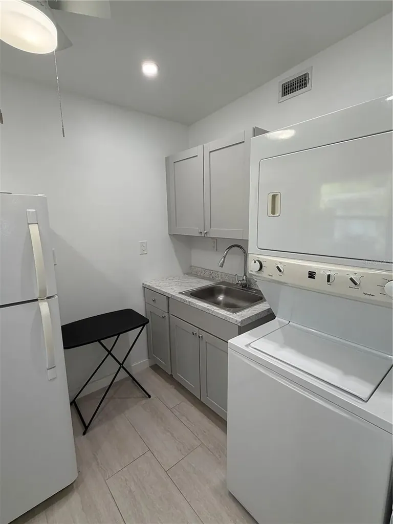 2815 Rogan Road Orlando FL 32812