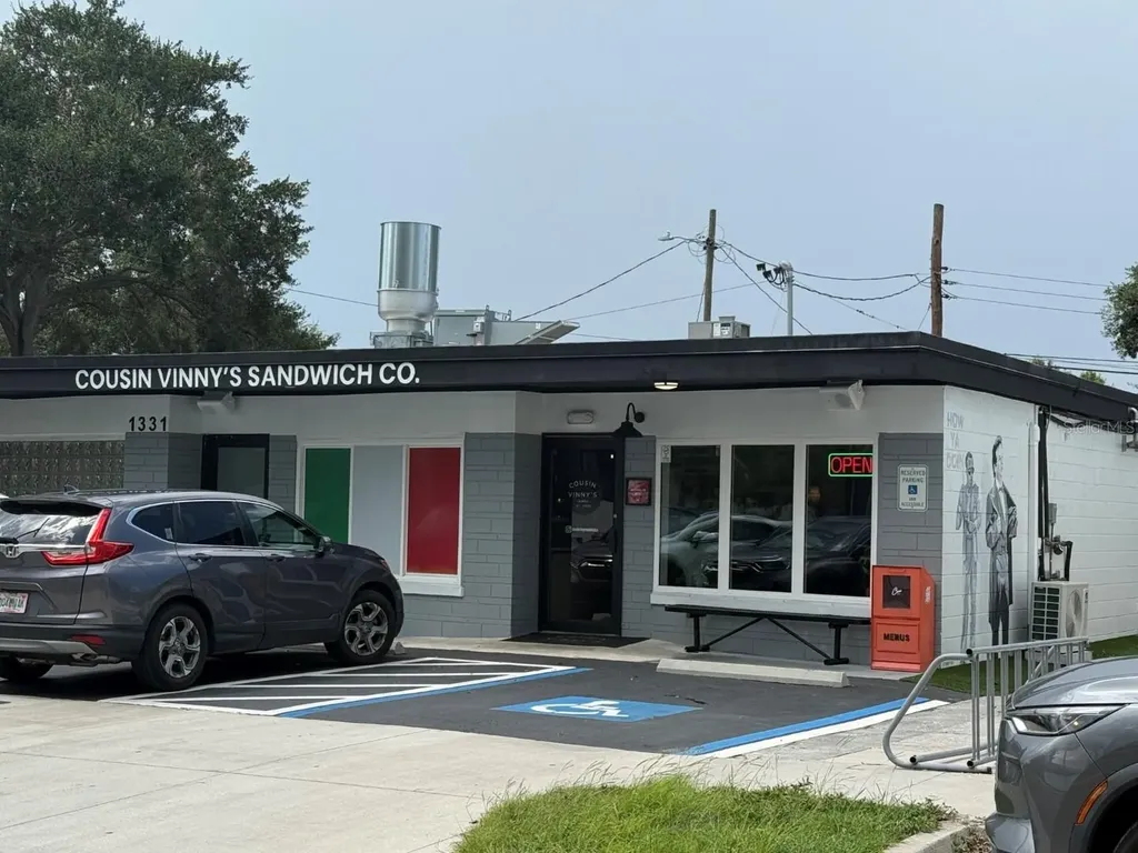 1715 W Carmen Street Tampa FL 33606