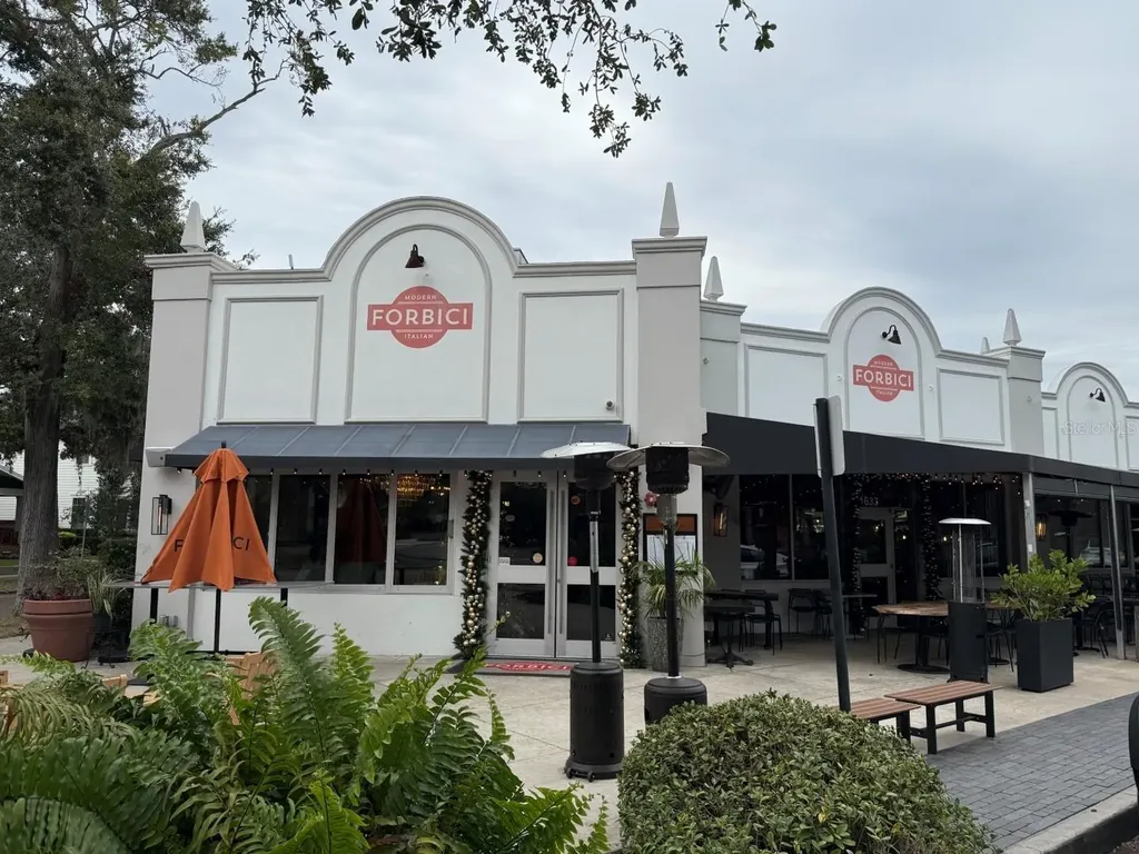 1715 W Carmen Street Tampa FL 33606