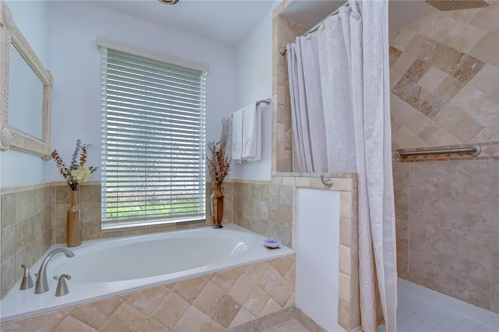 3810 Turkey Oak Drive Valrico FL 33596