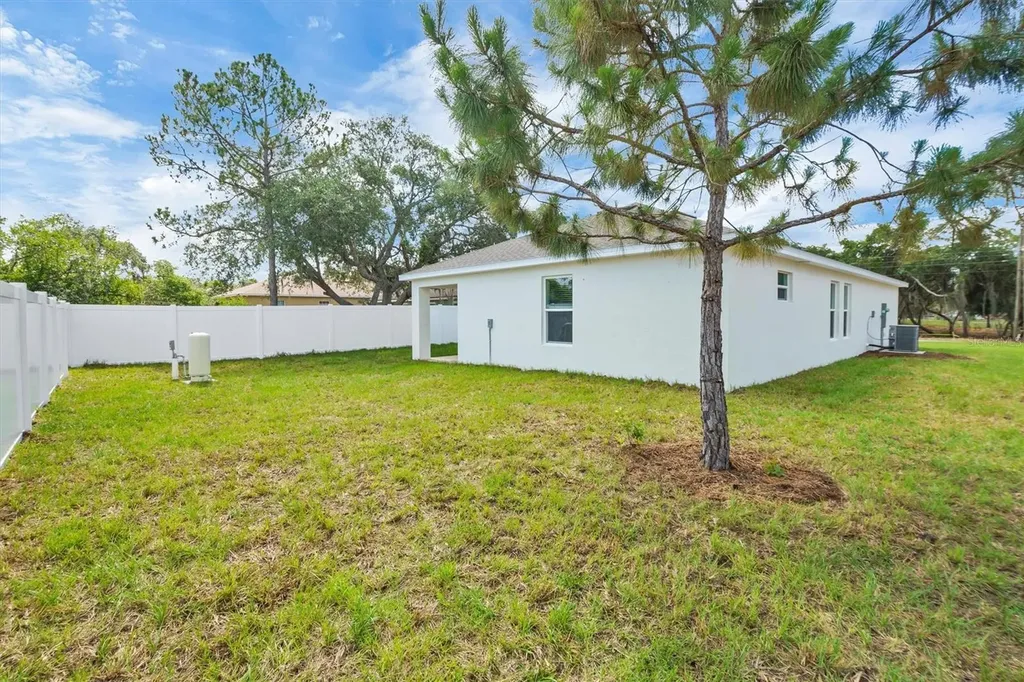3907 Adell Road Lake Wales FL 33898