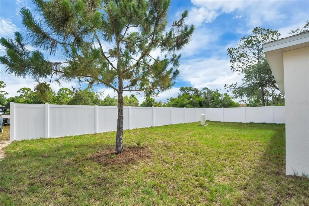 3907 Adell Road Lake Wales FL 33898