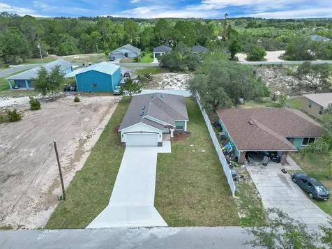 3907 Adell Road Lake Wales FL 33898