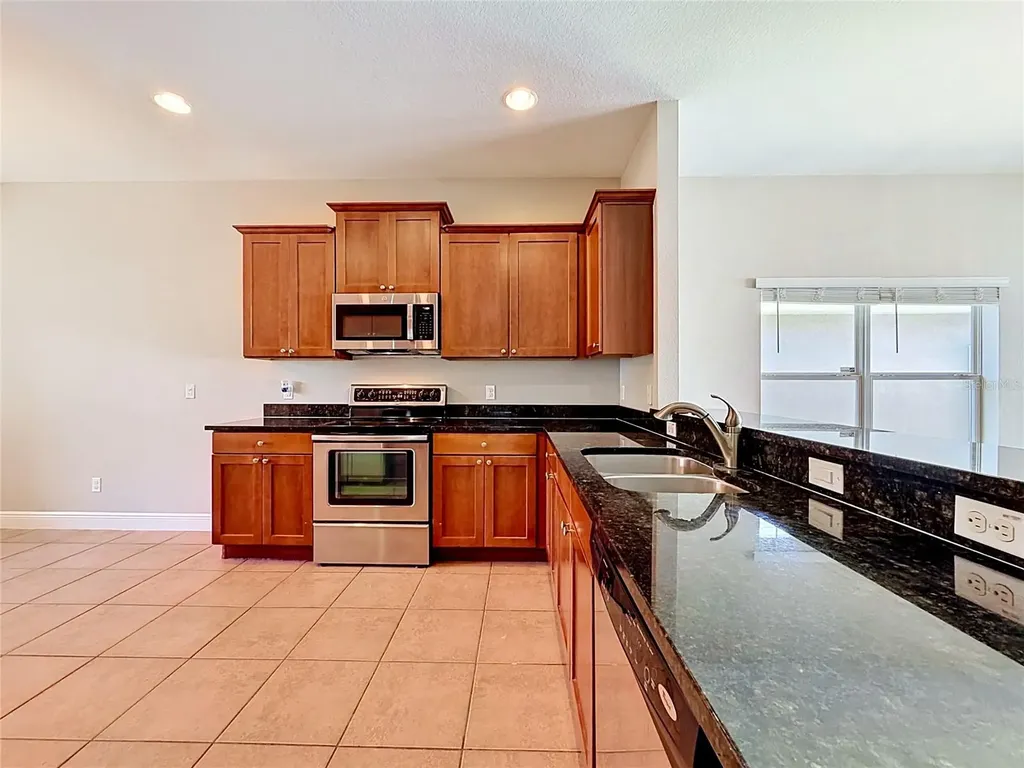 2661 Bullion Loop Sanford FL 32771