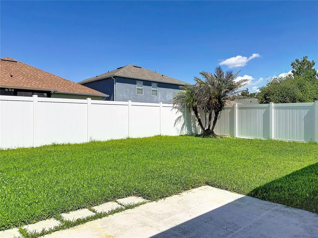 2661 Bullion Loop Sanford FL 32771