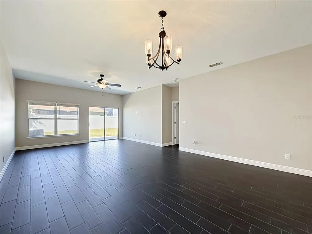 2661 Bullion Loop Sanford FL 32771