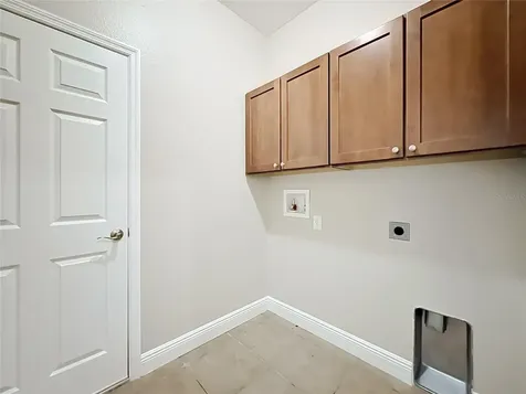 2661 Bullion Loop Sanford FL 32771