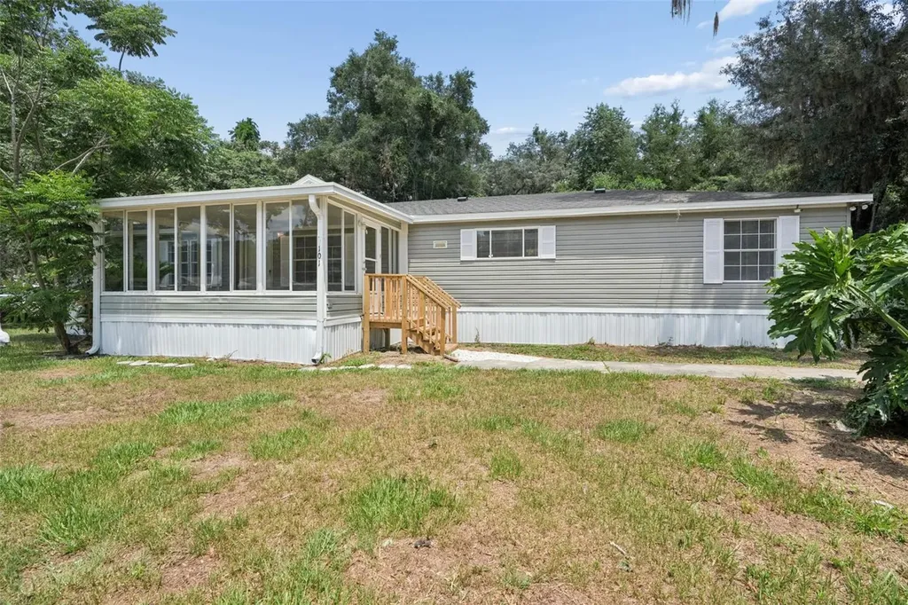 9101 SW 33rd Court Ocala FL 34476