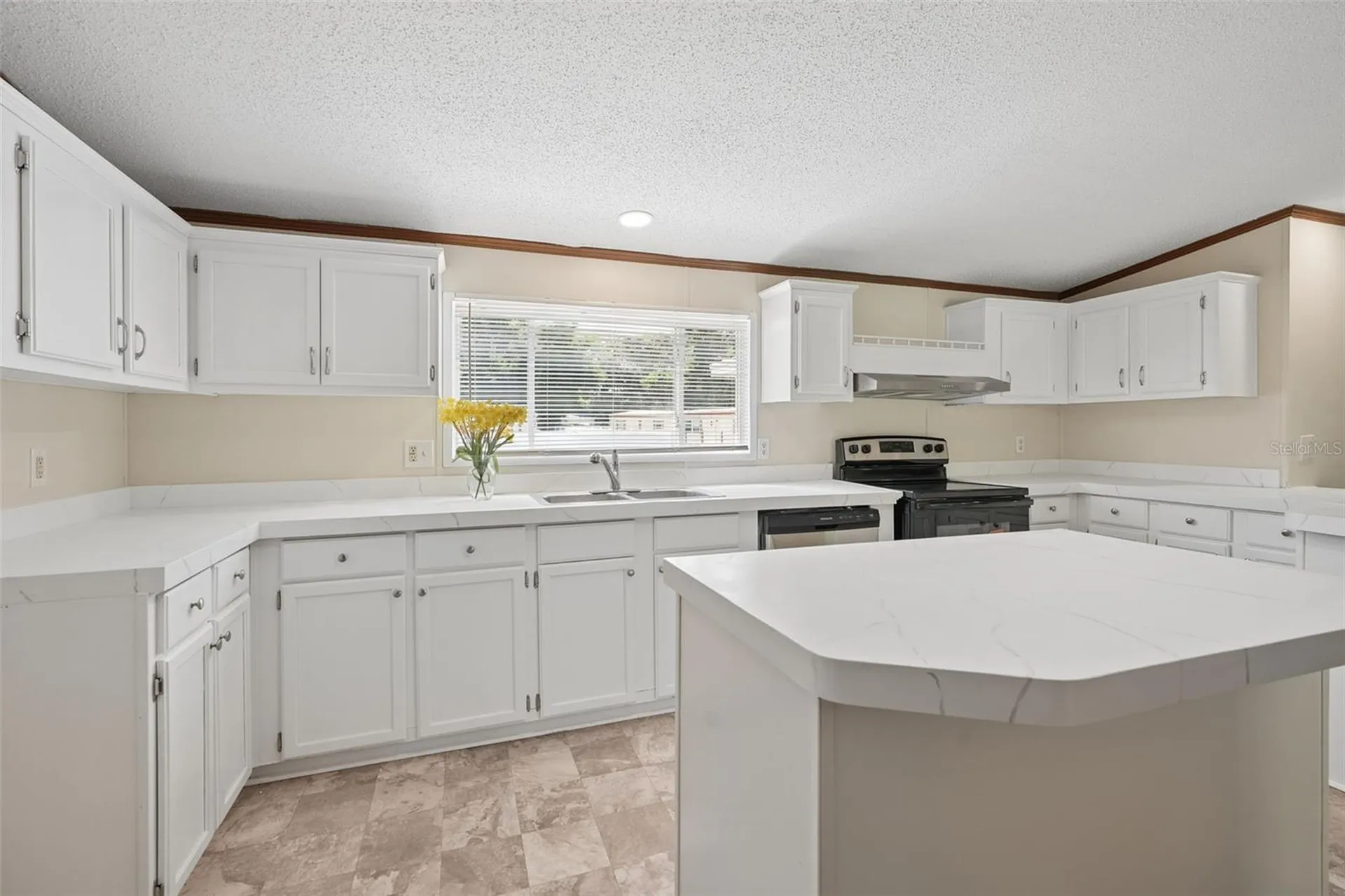 9101 SW 33rd Court Ocala FL 34476