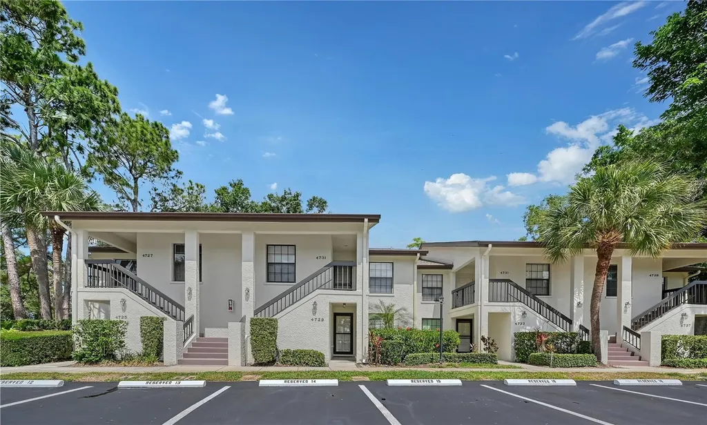 4729 Winslow Beacon Sarasota FL 34235