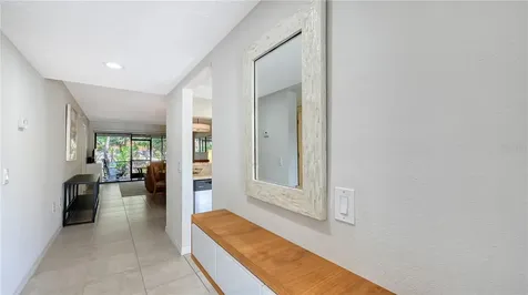 4729 Winslow Beacon Sarasota FL 34235