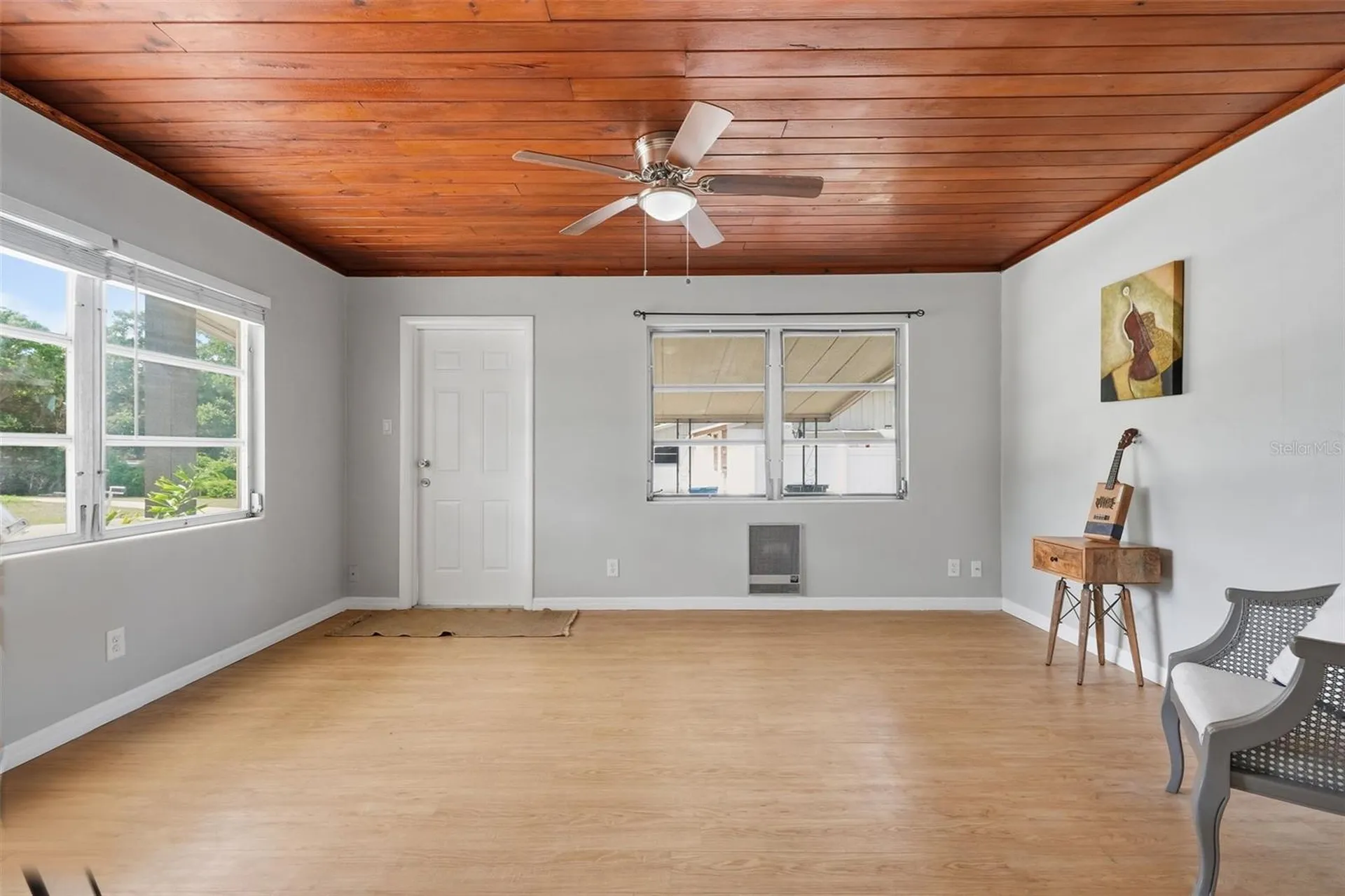 8017 Cardinal Drive Tampa FL 33617