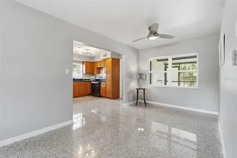8017 Cardinal Drive Tampa FL 33617