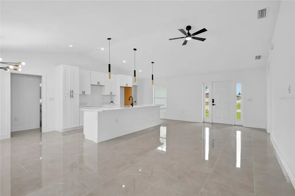 211 NE 31st Street Cape Coral FL 33909