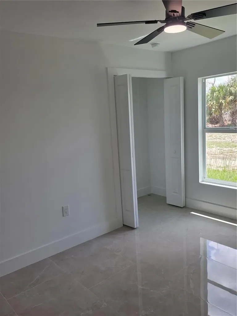 211 NE 31st Street Cape Coral FL 33909