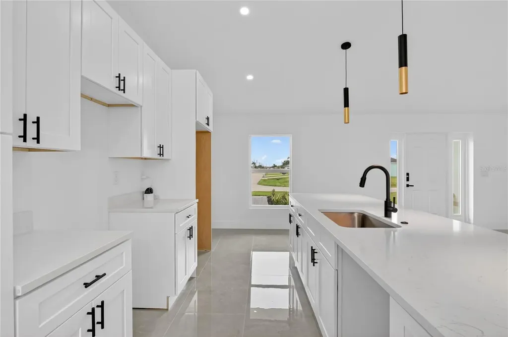 211 NE 31st Street Cape Coral FL 33909