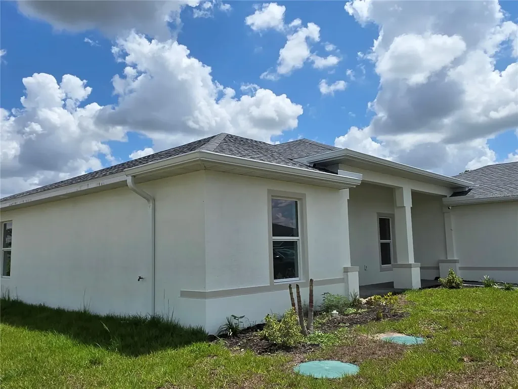 211 NE 31st Street Cape Coral FL 33909