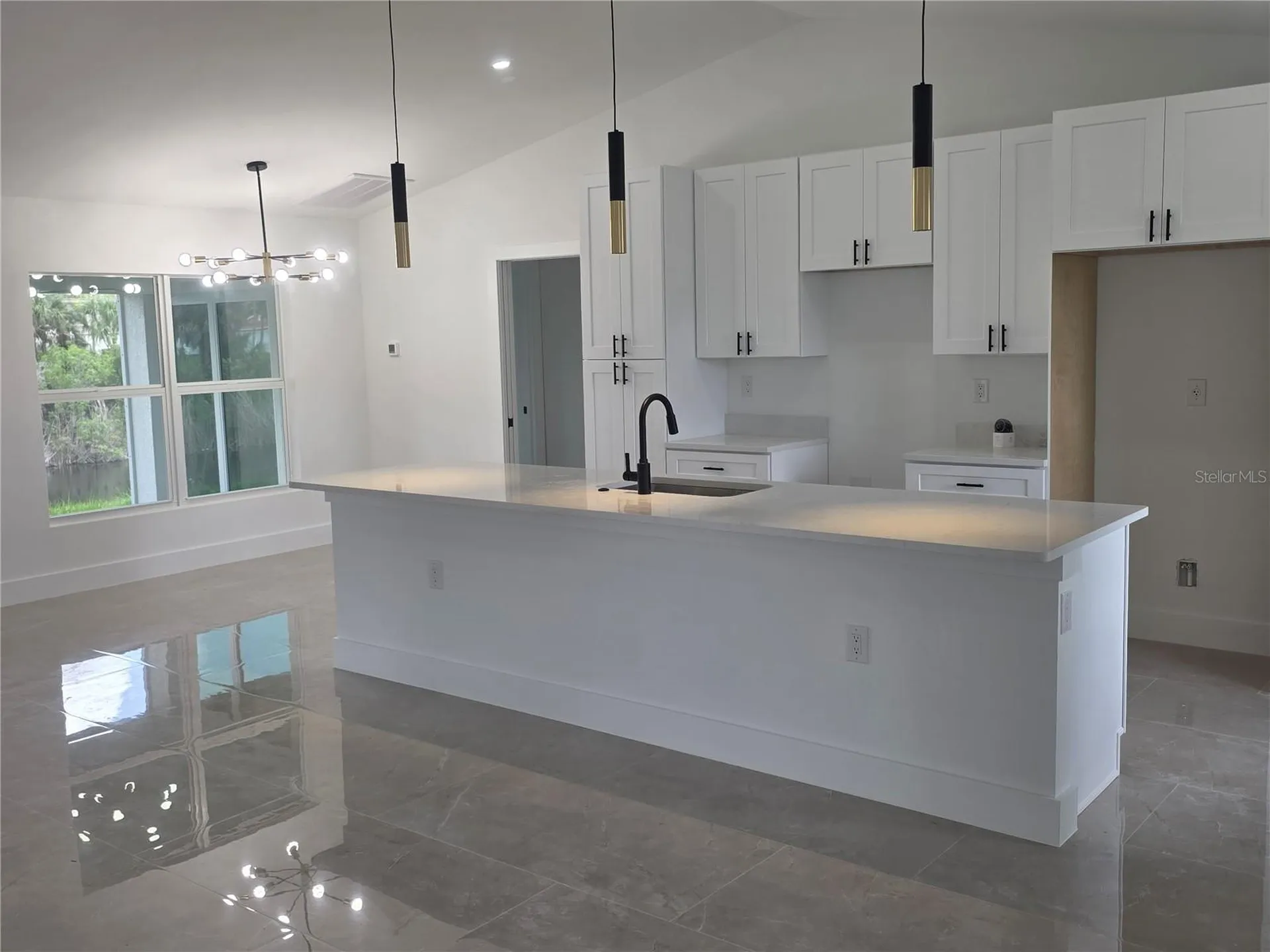 211 NE 31st Street Cape Coral FL 33909