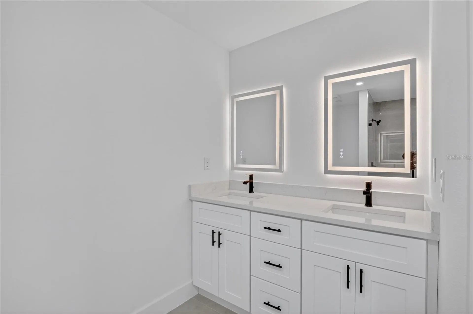 211 NE 31st Street Cape Coral FL 33909