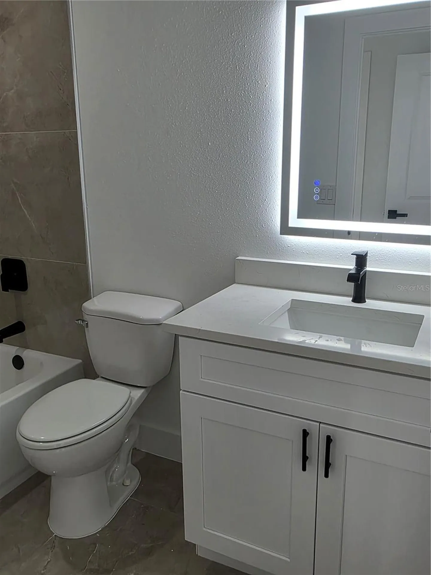 211 NE 31st Street Cape Coral FL 33909