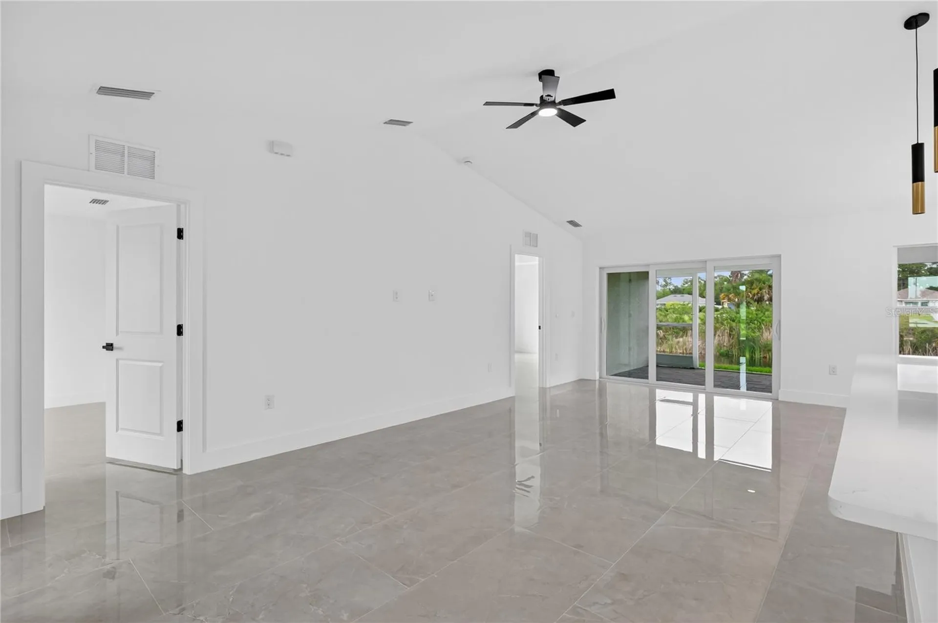 211 NE 31st Street Cape Coral FL 33909