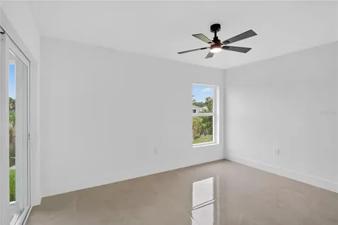 211 NE 31st Street Cape Coral FL 33909