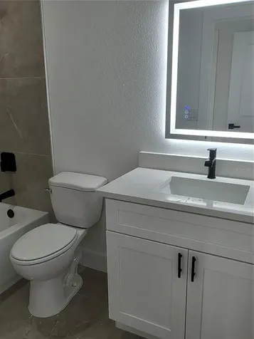 211 NE 31st Street Cape Coral FL 33909