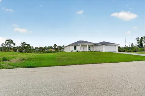 211 NE 31st Street Cape Coral FL 33909
