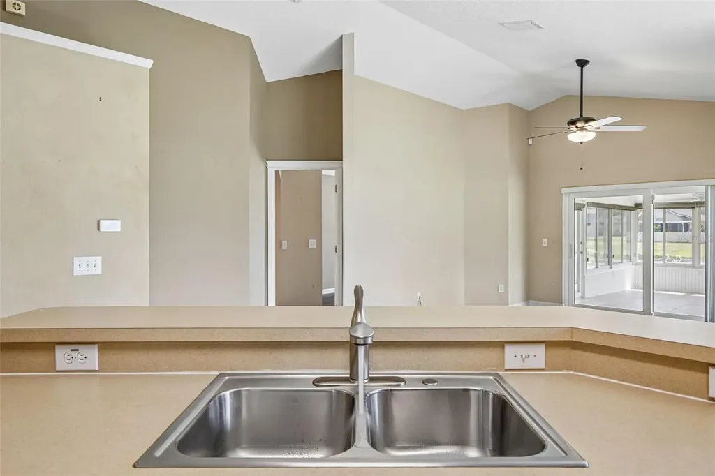 7723 Bristol Park Drive Apollo Beach FL 33572