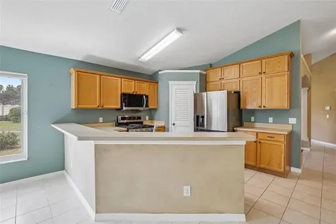 7723 Bristol Park Drive Apollo Beach FL 33572
