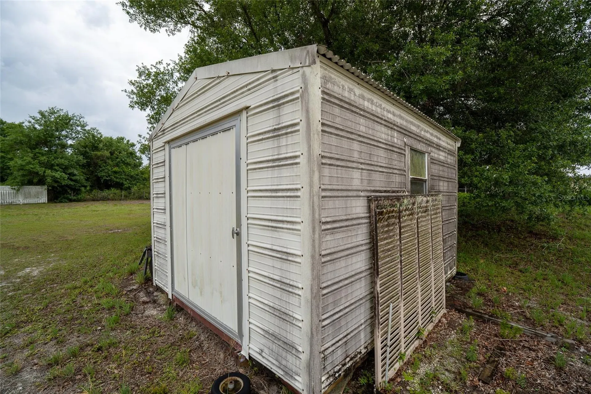 1809 E Holiday Drive Lorida FL 33857
