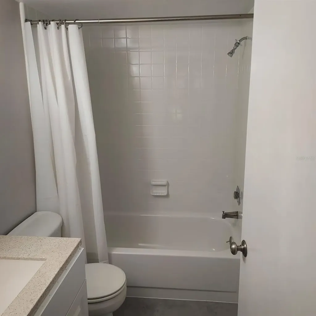3956 Tumble Wood Trail Tampa FL 33613