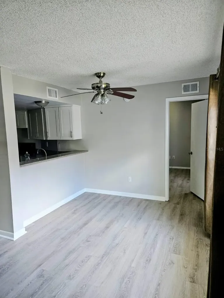 3956 Tumble Wood Trail Tampa FL 33613