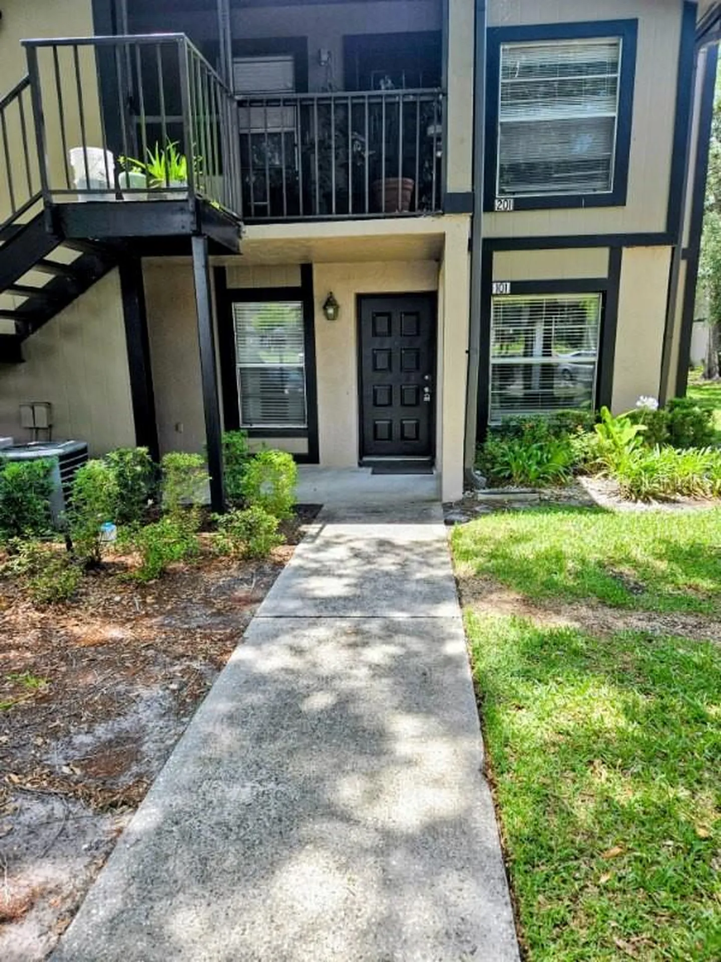 3956 Tumble Wood Trail Tampa FL 33613