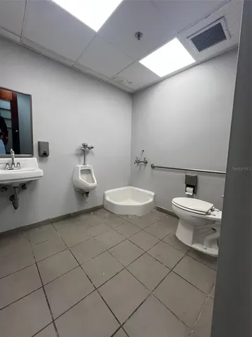 1509 Lopez Landron San Juan PR 00911