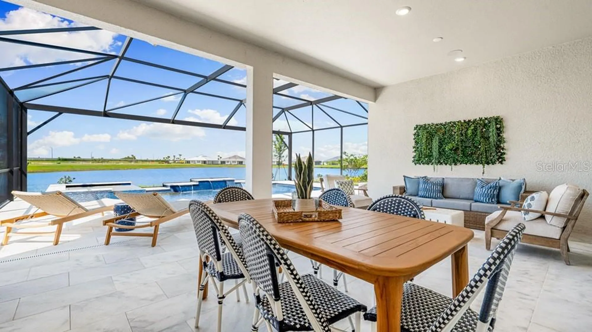 10606 Eclipse Street Sarasota FL 34241