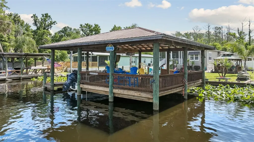 329 Paradise Circle Satsuma FL 32189