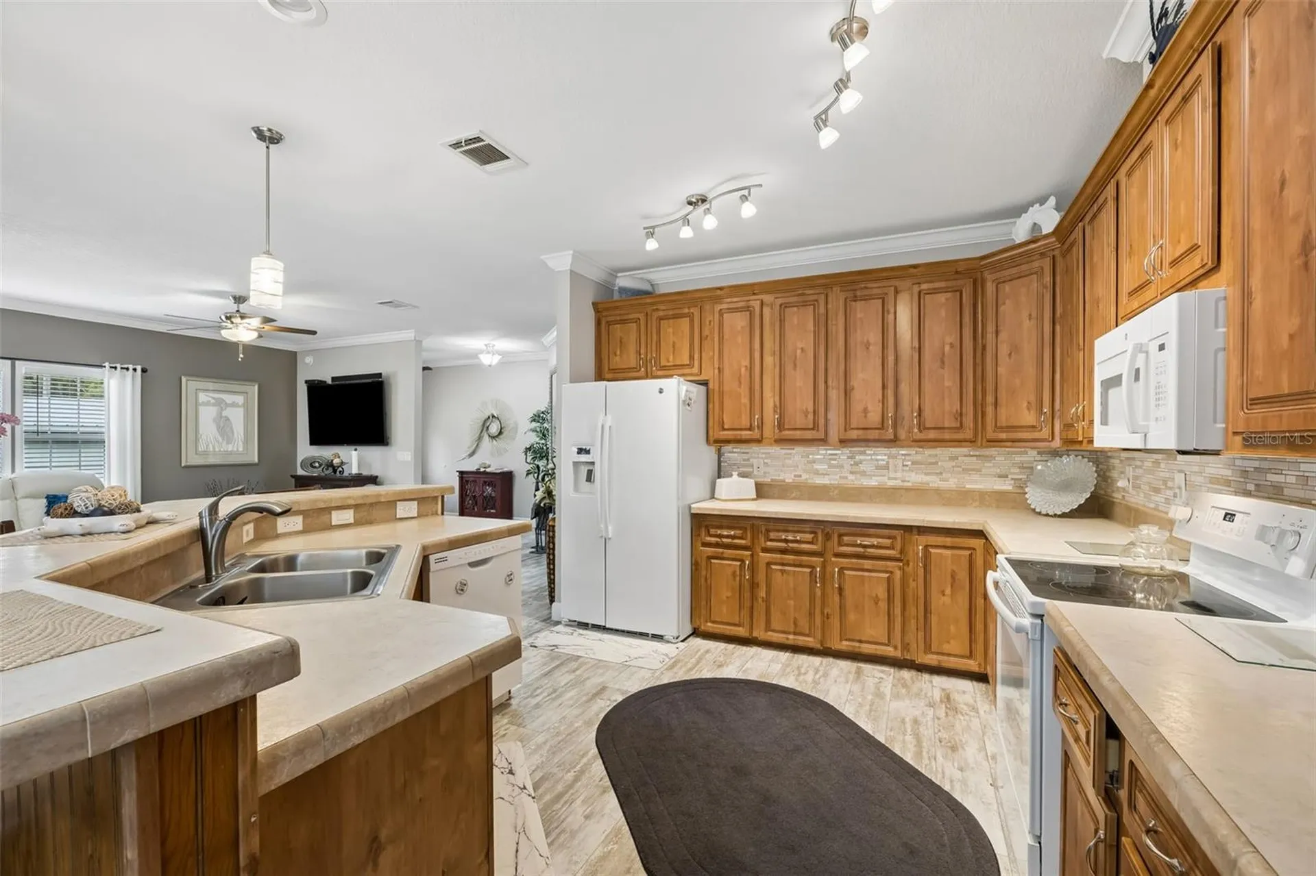 329 Paradise Circle Satsuma FL 32189