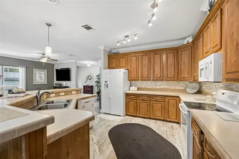 329 Paradise Circle Satsuma FL 32189