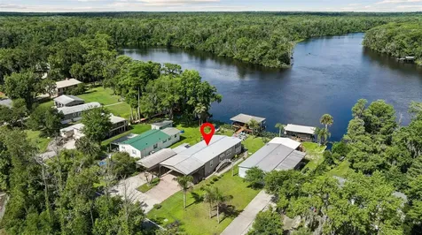 329 Paradise Circle Satsuma FL 32189