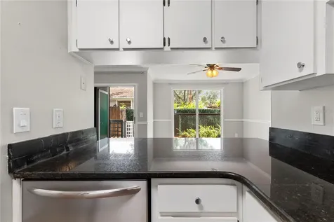 606 S Albany Avenue Tampa FL 33606