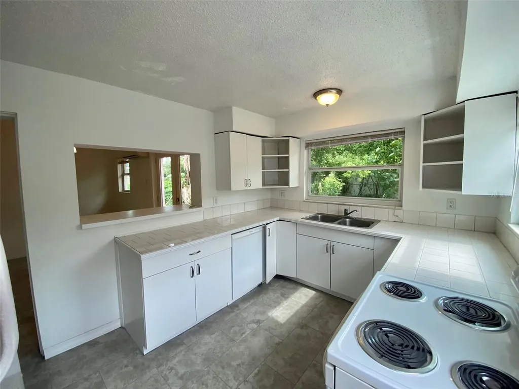 4030 Corrine Drive Orlando FL 32803